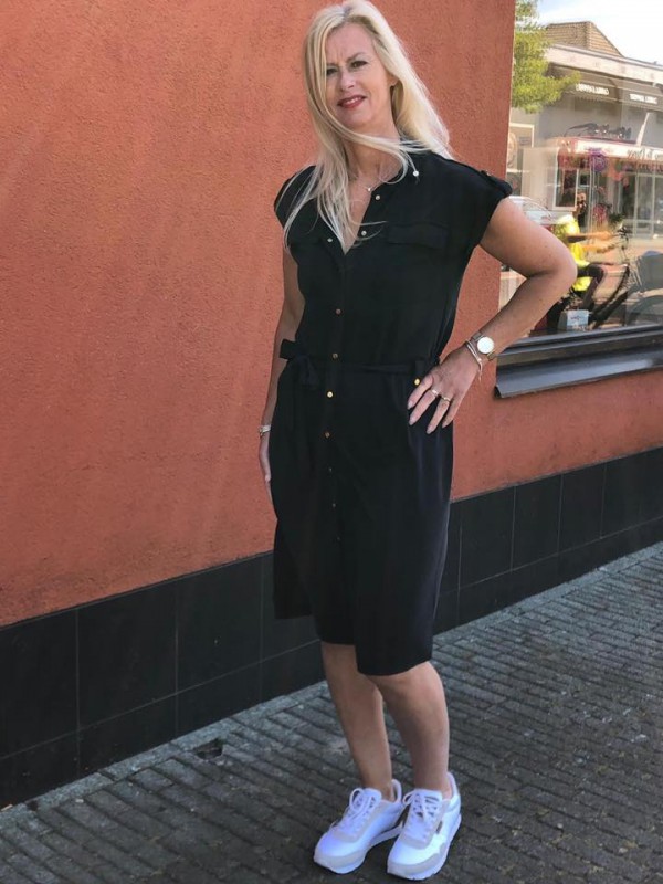 Summum zwarte jurk SS2020